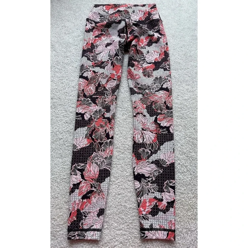 Lululemon Women Size 4 Wunder Under Luxtreme Lunar High Rise Leggings